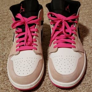 Jordan 1 mid pink quartz